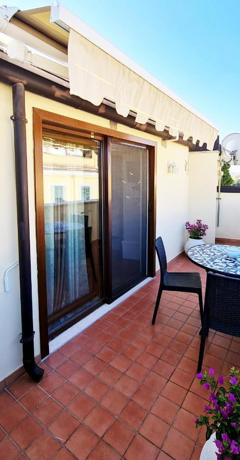 La Terrazza Dei Gemelli - Casa Vacanze Venosa Exterior photo